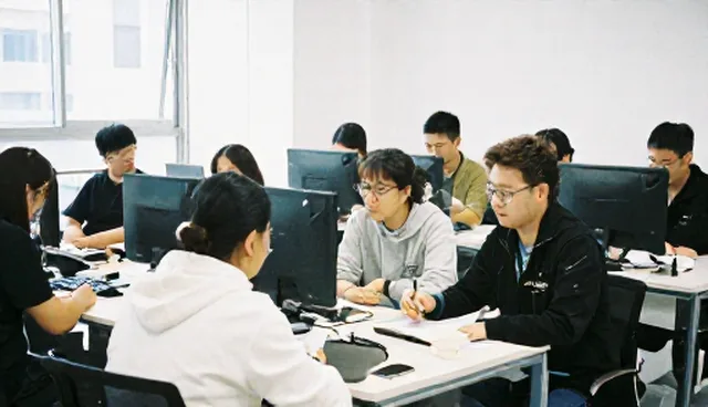 软件测试在智能化趋势下的适用条件与技术培训路径